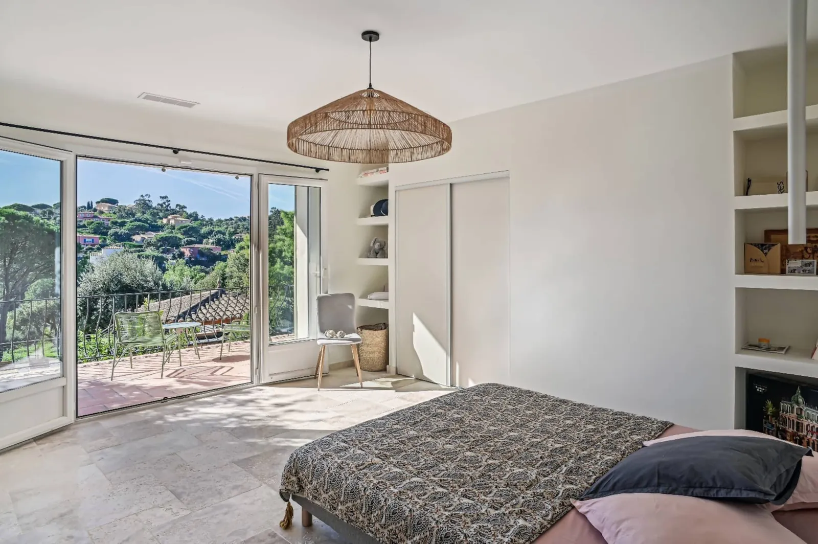 La chambre 1 et son balcon